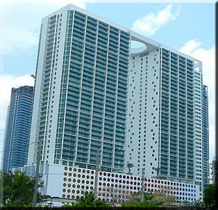 500 Brickell