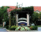 Villa Castillo Kendall-Entrance